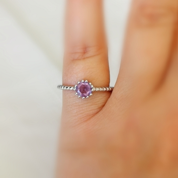 New lavender amethyst sterling silver ring size 6 - Picture 5 of 5